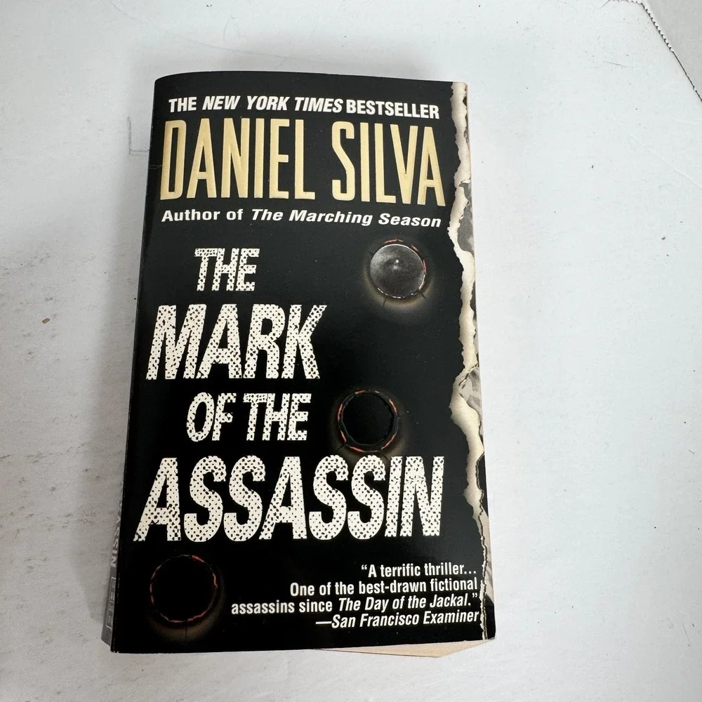 The Mark of the Assassin Daniel Silva 1999 1st Domestic Ed Spy Thriller Fawcett